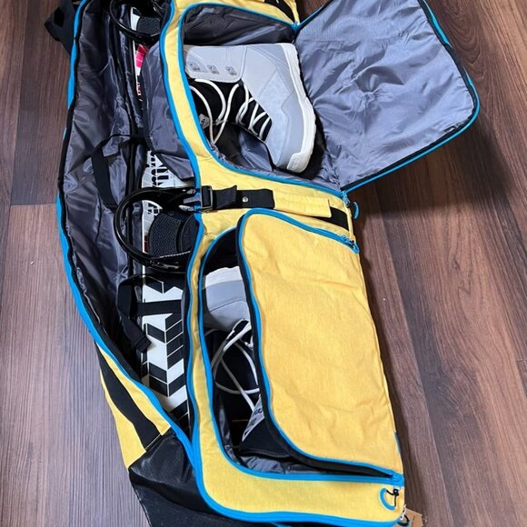 Padded Yellow Snowboard Bag - Picture 2 of 10